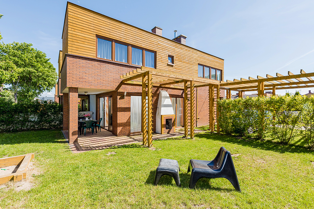 Ferienhaus 3-8 Pers. Ferienhaus  Sarbinowo