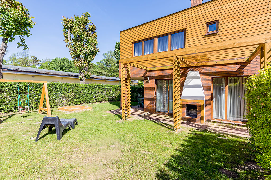 Ferienhaus 3-8 Pers. Ferienhaus  Sarbinowo