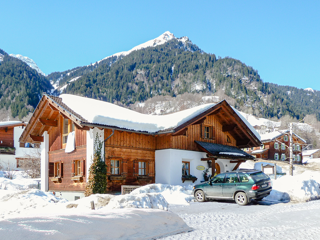 Chalet 8-14 Pers. Ferienhaus  Vorarlberg