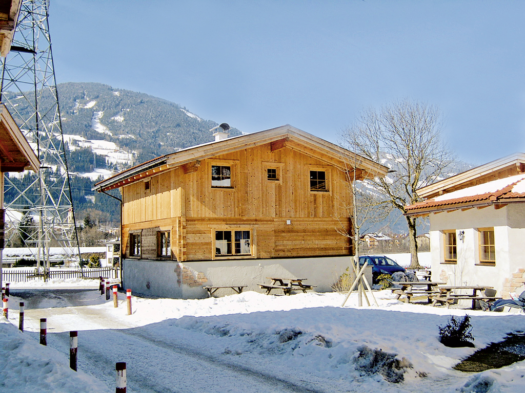 Chalet 4-10 Pers. Ferienhaus  Tirol