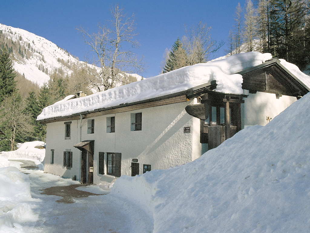 Skihütte 12-38 Pers. Ferienhaus in Europa